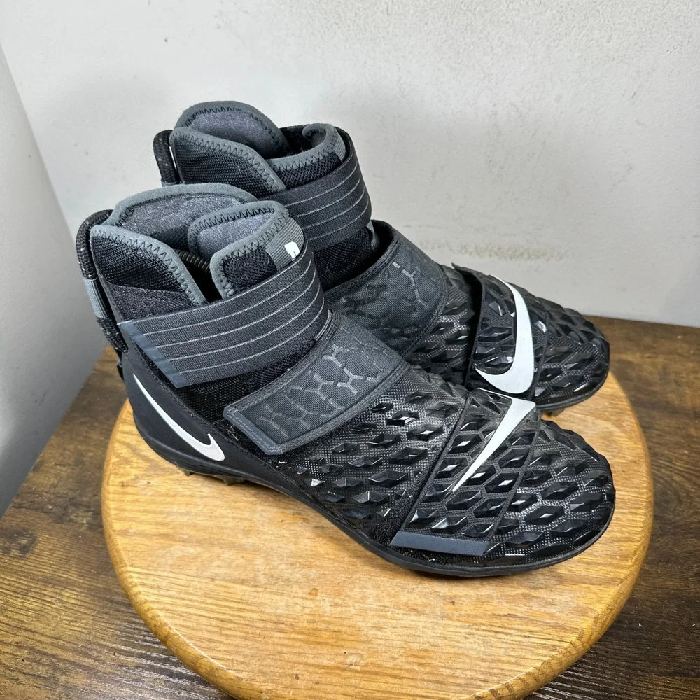 Nike Force Savage Elite 2 Football Cleats Mens 10 Black White AH3999-001